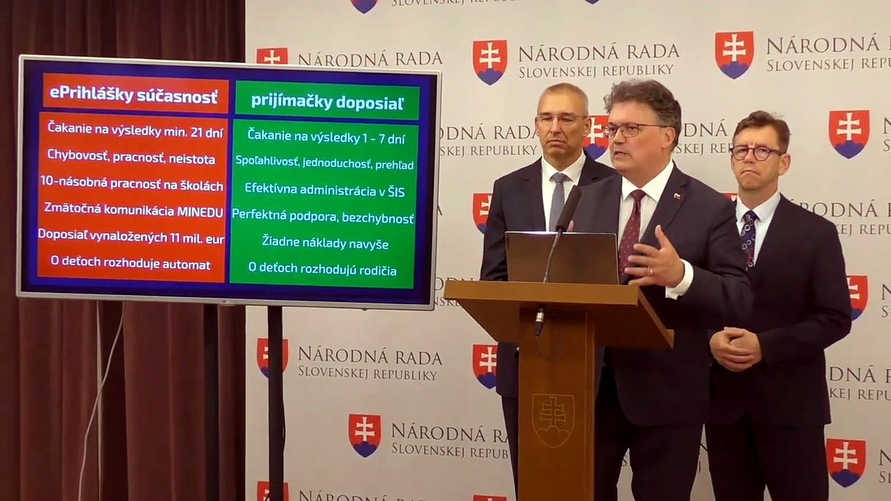 ZÁZNAM: Opozícia kritizuje systém ePrihlášky, hovoria o zdĺhavom procese a chaose