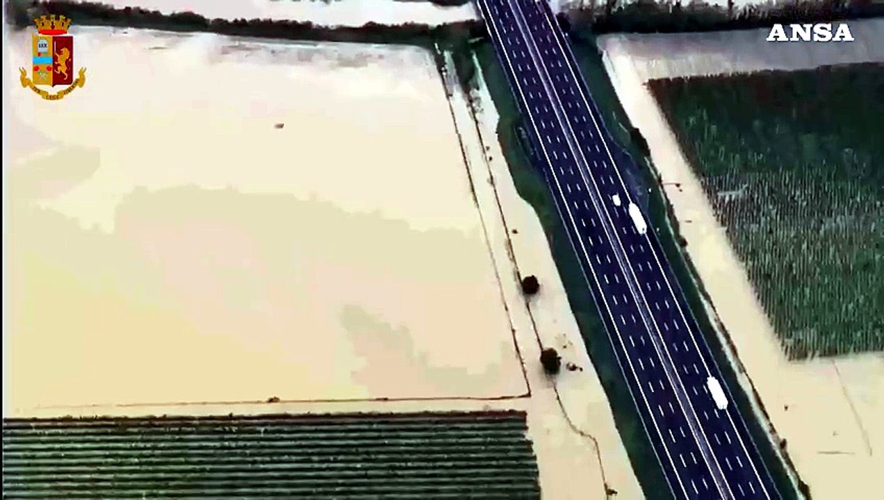 Maltempo, in volo sulle zone alluvionate in Emilia Romagna
