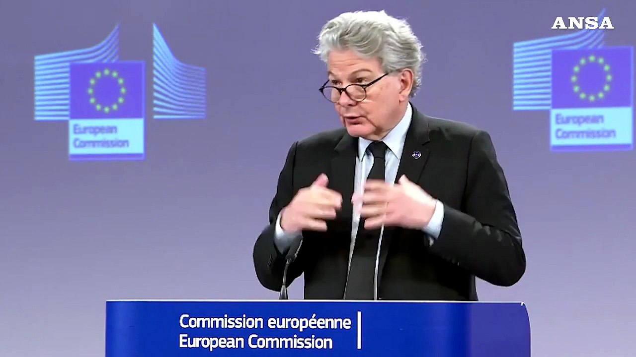 Ue lancia piano per produrre 1 milione di munizioni l'anno