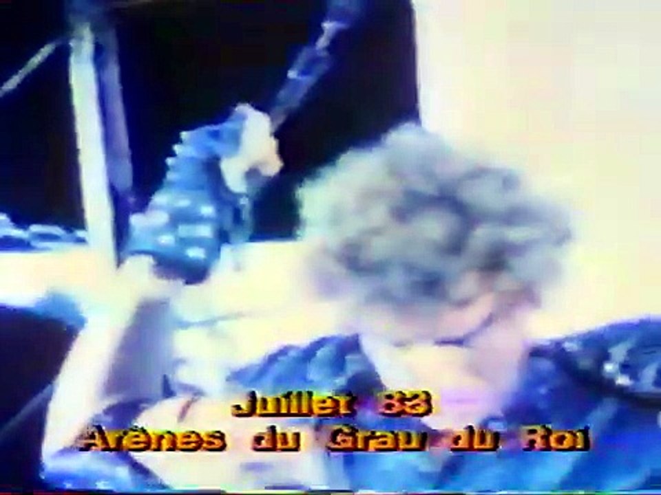 1983 - Johnny Hallyday - Reportage sur le Concert des Arènes du Grau-du-Roi dans “Vendredi” (FR3, 26 Août)
