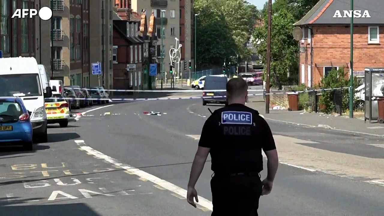 Regno Unito, attacco a Nottingham: tre morti e tre feriti