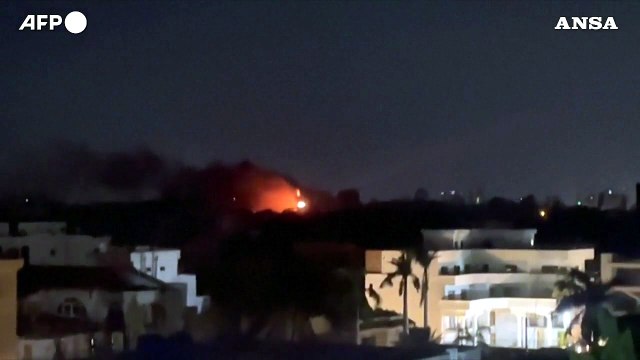 Sudan, esplosioni e colpi di arma da fuoco risuonano nella capitale Khartoum