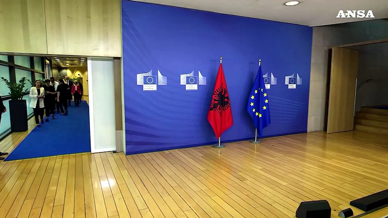 Ue, Von der Leyen riceve il primo ministro albanese