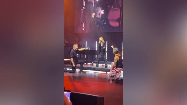 Robbie Williams and Gary Barlow perform together for first time in nearly a decade at Lulu concert