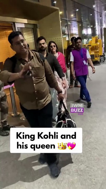 Virat Kohli and Anushka Sharma spotted at airport arrival