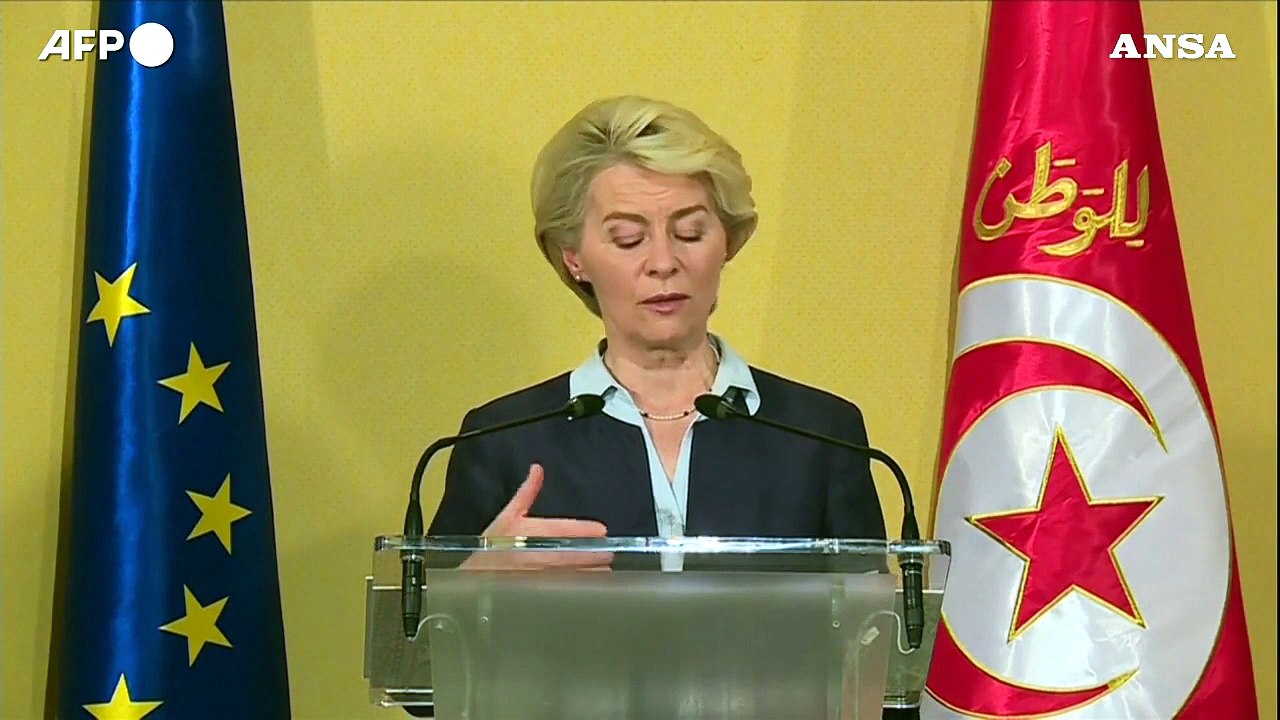 Ue-Tunisia, fondi per il controllo dei flussi di migranti: il memorandum