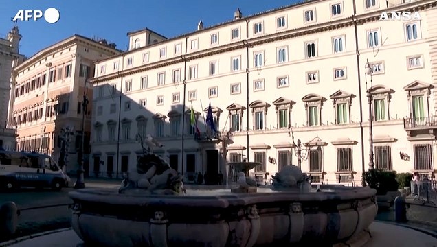 Salario minimo, dialogo in salita tra Meloni e Schlein