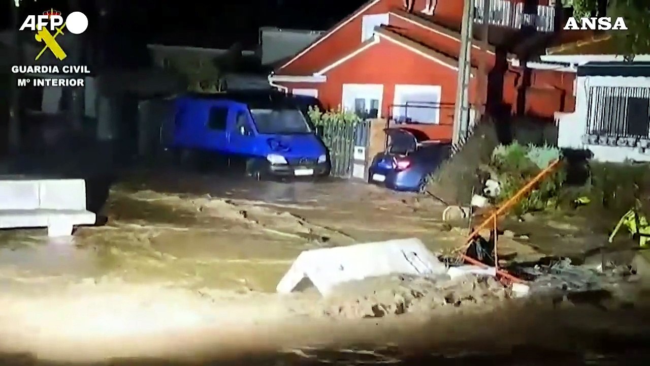 Maltempo in Spagna, almeno due vittime e tre dispersi fra Madrid e Toledo