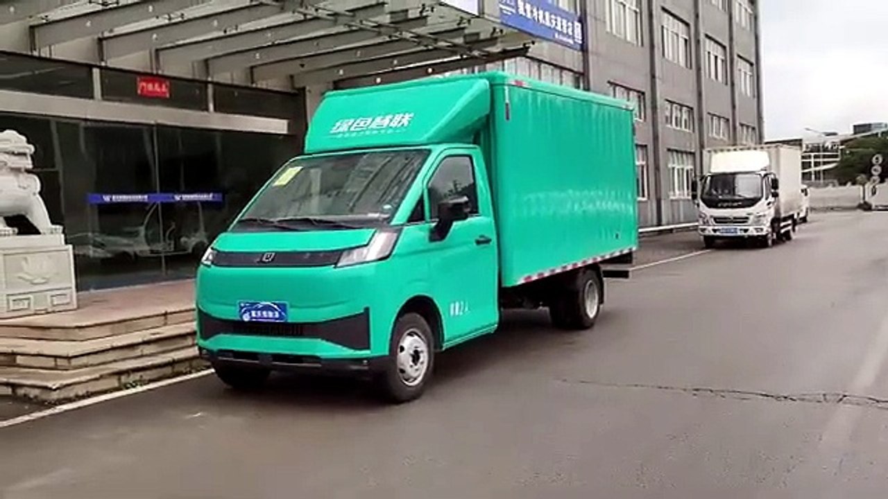 FARIZON F3E CARGO TRUCK