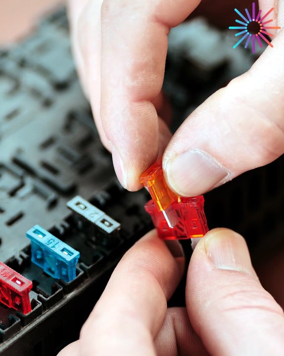 How to replace fuses like a pro🔌⚡