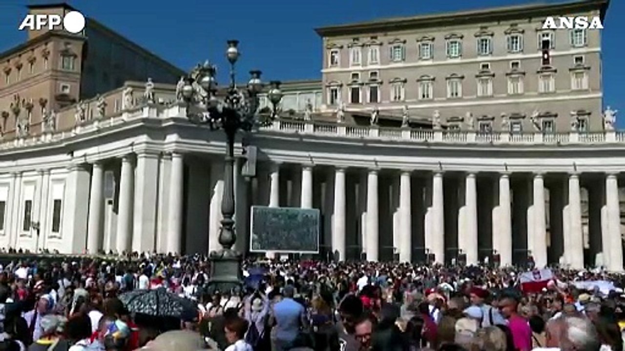 Il Papa: "Basta scontri in Israele, la guerra e' sempre una sconfitta"