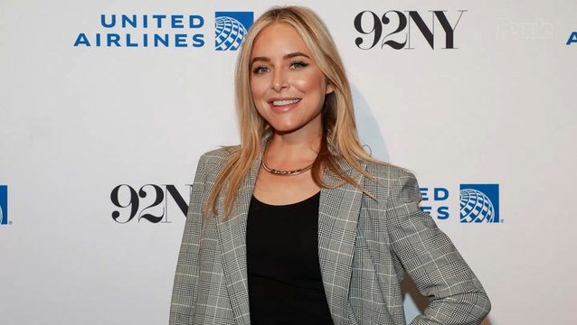 Jenny Mollen Criticized for Sharing Photos of Herself Lying on Top of 12-Year-Old Son in Bed with 'Toxic Boyfriend' Caption