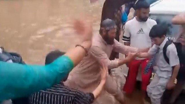 Jammu Kashmir Cloudburst: डोडा में अचानक बादल फटने से मची तबाही, किश्तवाड़ डोडा नेशनल हाईवे बंद