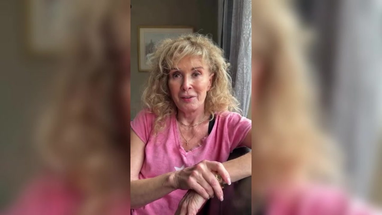 Beverley Callard supported by fans after ‘wobble’ admission following cancer diagnosis