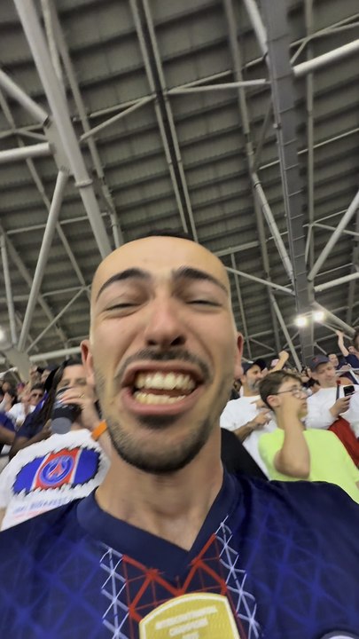 Le genre de soirée dont on se souviendra à vie… 🥹Merci Paris, la première était historique, la deuxième est légendaire ❤️💙BACK TO BACK 🏆🏆