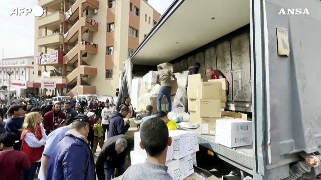 Gaza, Croce Rossa consegna forniture mediche all'ospedale Nasser di Khan Yunis