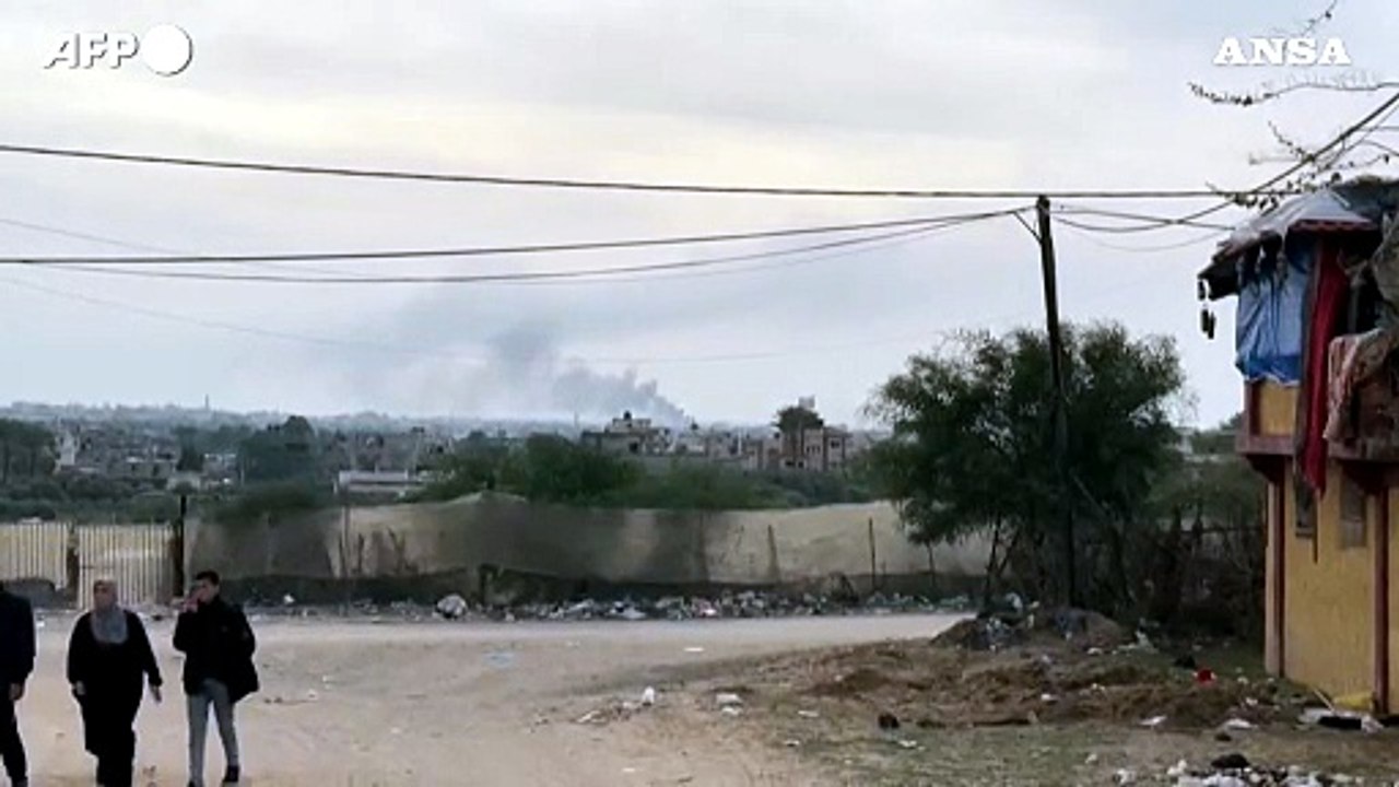 Gaza,  attacchi nei campi di Khan Yunis e Nuseirat