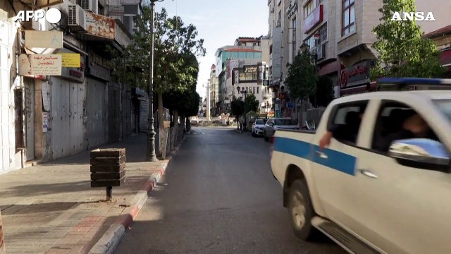 Cisgiordania, negozi chiusi in solidarieta' con Gaza