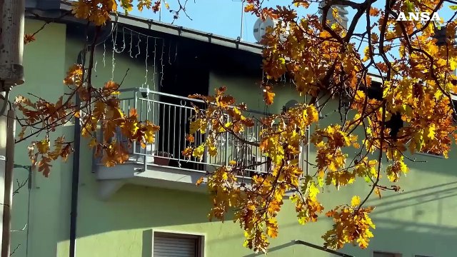 Bimbo morto in un incendio, il nonno: Fiamme divampate intorno a mezzanotte