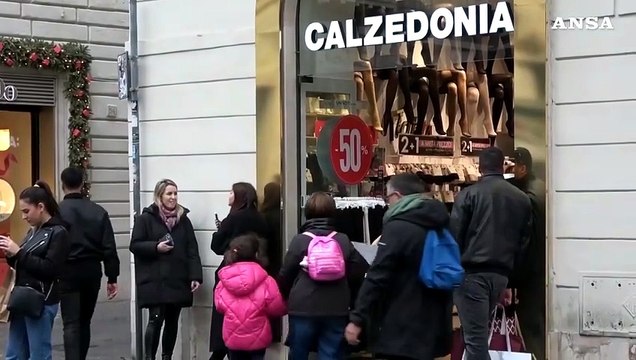 Sale reddito famiglie, piu' potere d'acquisto e risparmi