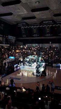 Takım Anonsu - Beşiktaş Gain v Bahçeşehir Koleji - Türkiye Sigorta Basketbol Süper Ligi Play Off Yarı Final 1. Maç