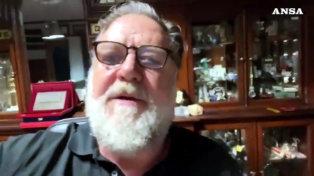 Russell Crowe in video: Ci vediamo a Sanremo: le mie origini sono di Ascoli e di Parma, con l'Italia ho un legame di sangue - Video