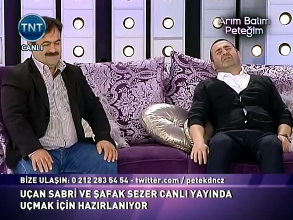 Uçan Adam Sabri (Havada Durdum, Şahitlerim Var)