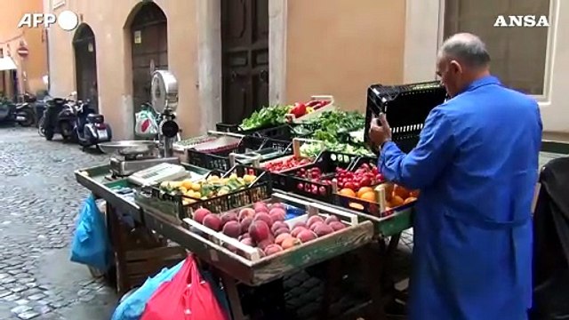 Bankitalia: L'economia ristagna, Pil +0,6% in 2024
