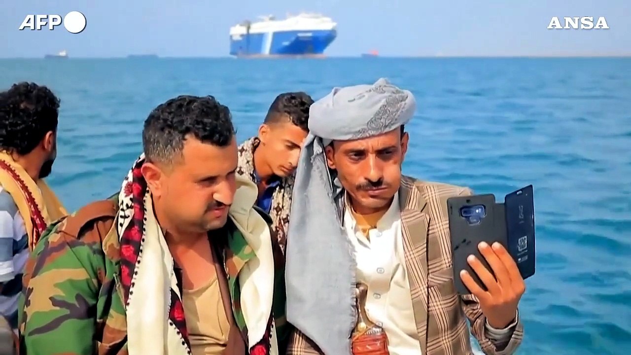 La Galaxy Leader, sequestrata dagli Houthi, diventa un'"attrazione turistica"
