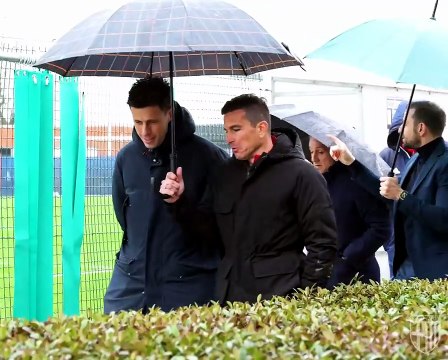 Del Piero e le altre stelle, allievi del Master UEFA Pro, al Mutti center per studiare il Parma di Pecchia - Video
