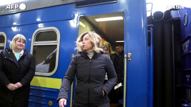 Meloni porta il G7 a Kiev: Difenderemo la nostra casa