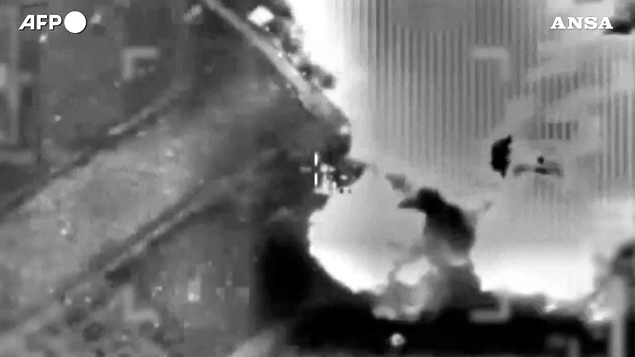 Libano, l'esercito israeliano attacca e colpisce le postazioni di lancio dei razzi