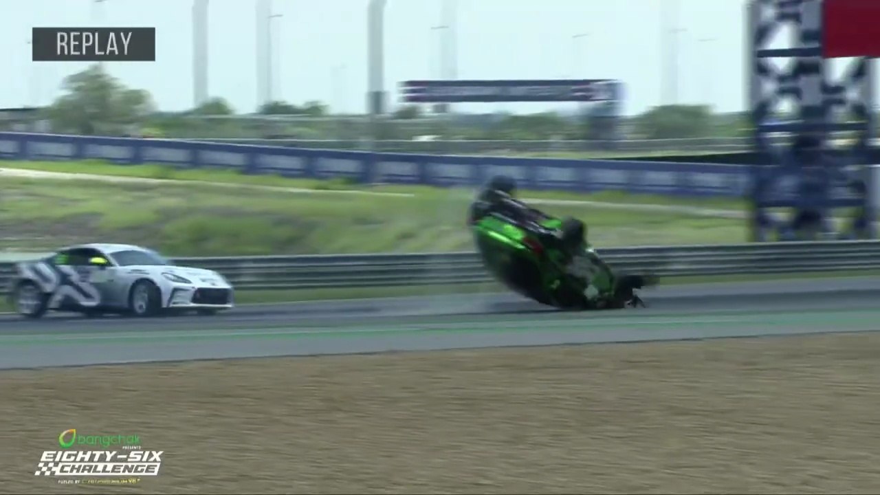 Toyota 86 Challenge Thailand 2026 Chang Race 1 Restart Saetang Flips