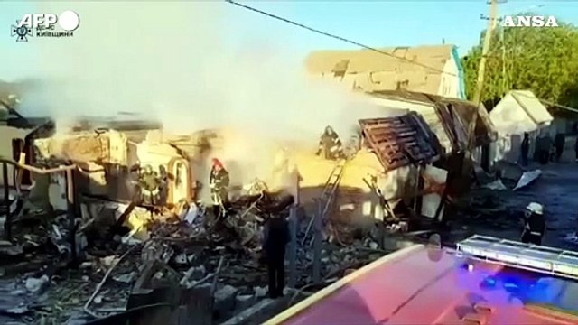 Ucraina, maxi attacco russo notturno con missili e droni