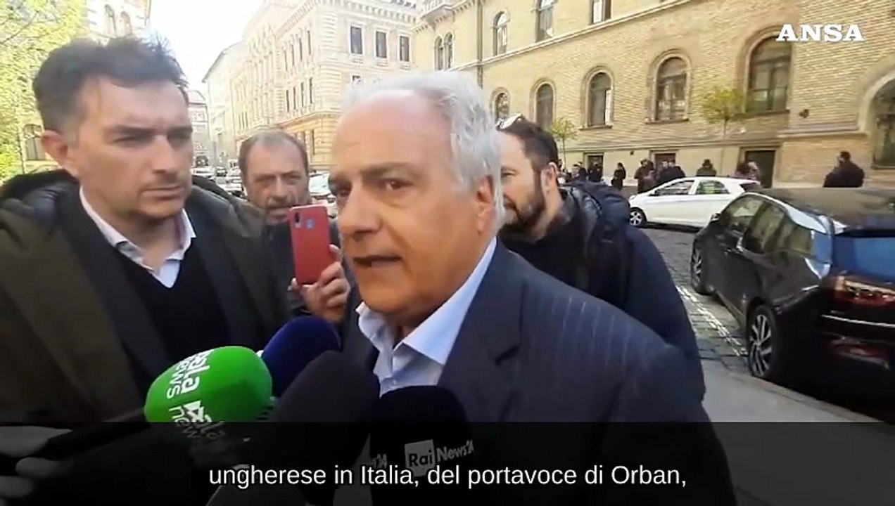 Negati i domiciliari a Ilaria Salis, il padre Roberto: "Un po' me lo aspettavo"