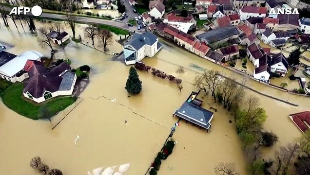 Maltempo in Francia, alluvioni e inondazioni: residenti evacuati
