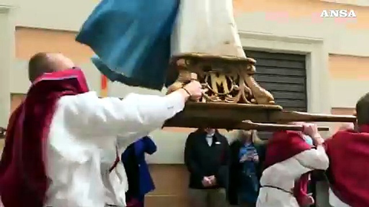 Pasqua, a Introdacqua grande emozione per la tradizione de "La Madonna che vola"