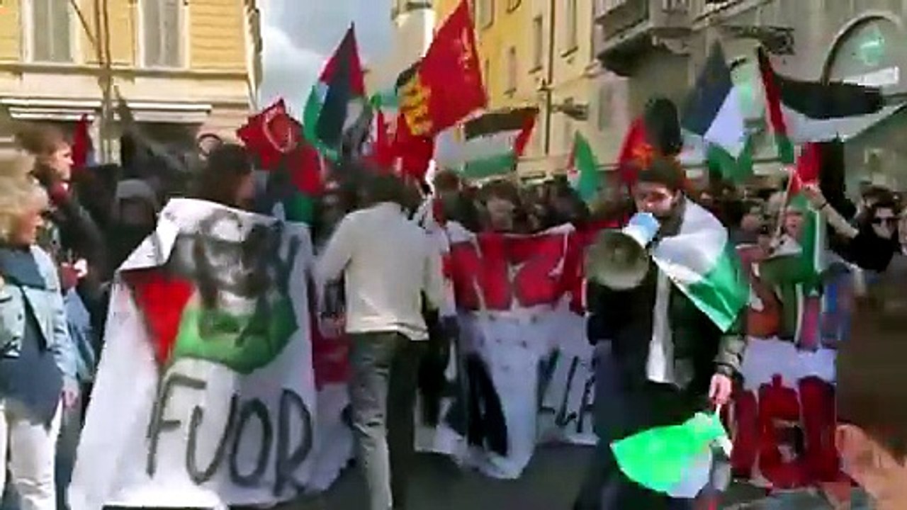 Proteste 25 Aprile Okok