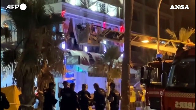 Spagna, crolla un ristorante a Maiorca: 4 morti e decine di feriti
