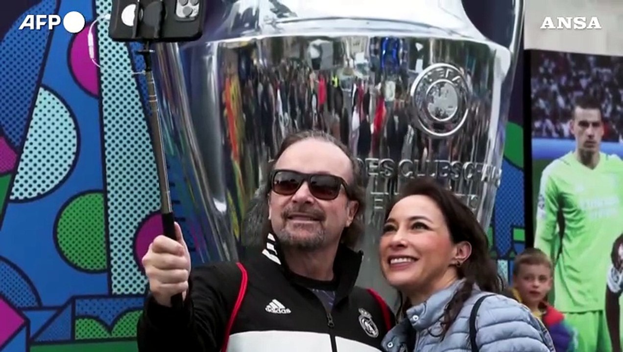 Champions League, la coppa a Londra per la finale di Wembley