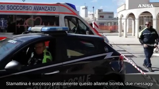 Allarme bomba a Trani, chiuse le scuole e stop ai treni