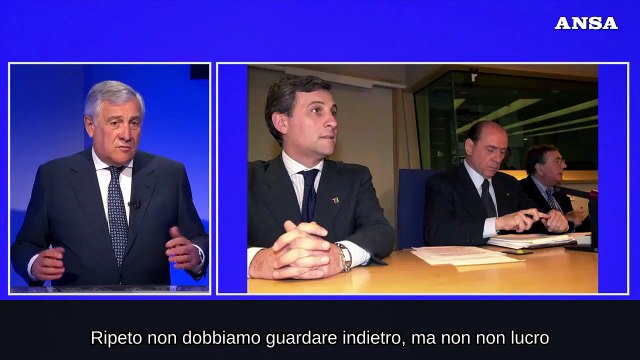 Tajani: Berlusconi restera' nel simbolo, e' vivo per le sue idee