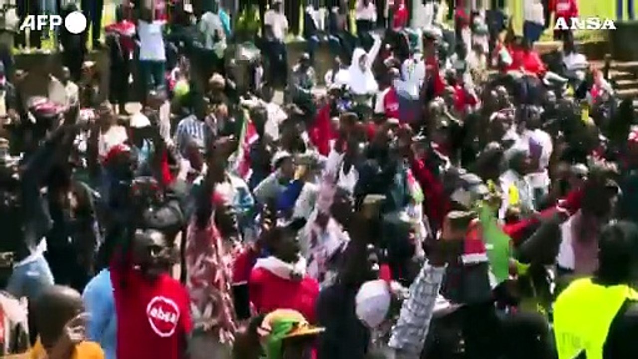 Kenya, concerto a Nairobi per le vittime delle proteste anti-governative