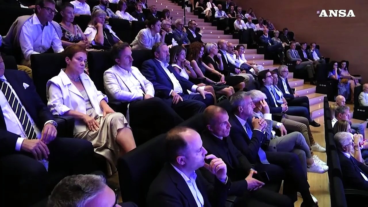 Arriva a Venezia il tour di Intesa delle "Imprese vincenti"