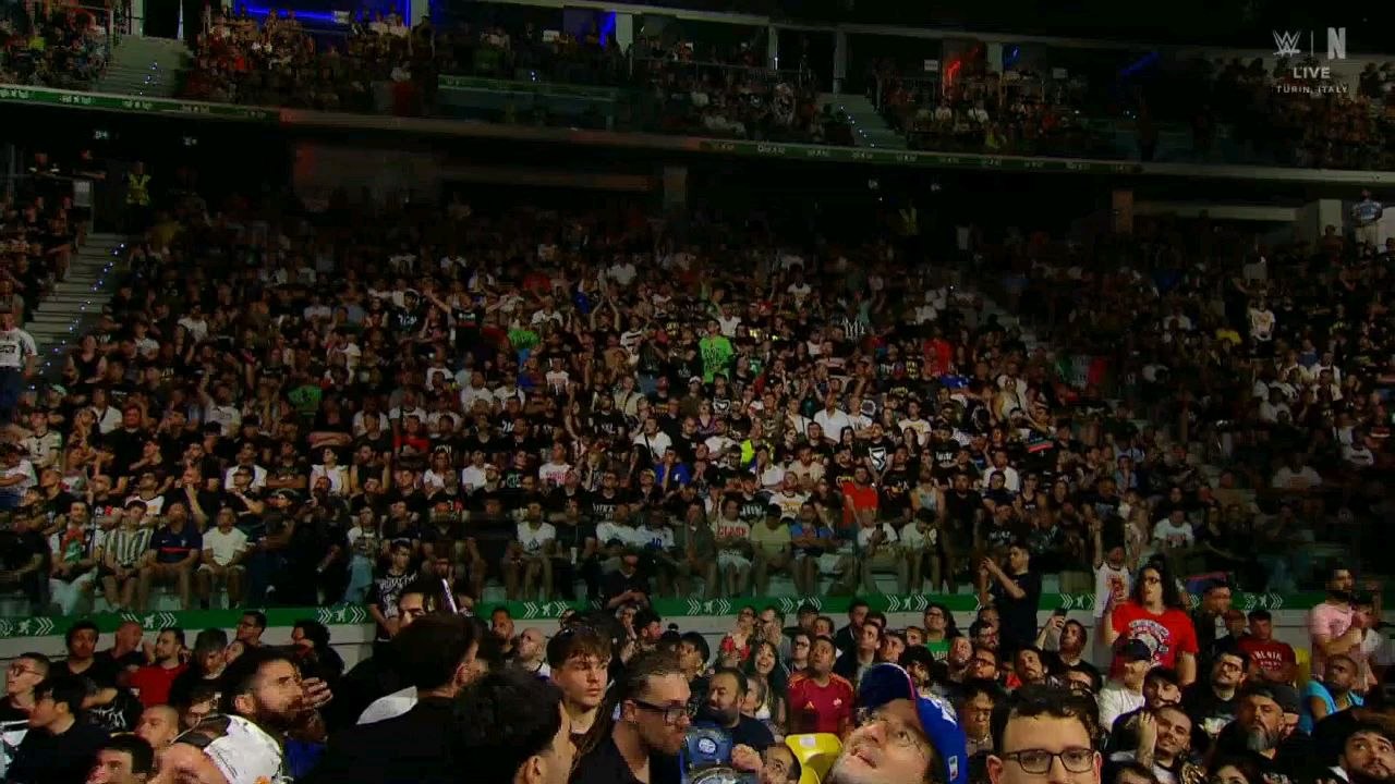 seth rollins vs bron breakker full match wwe raw in italy