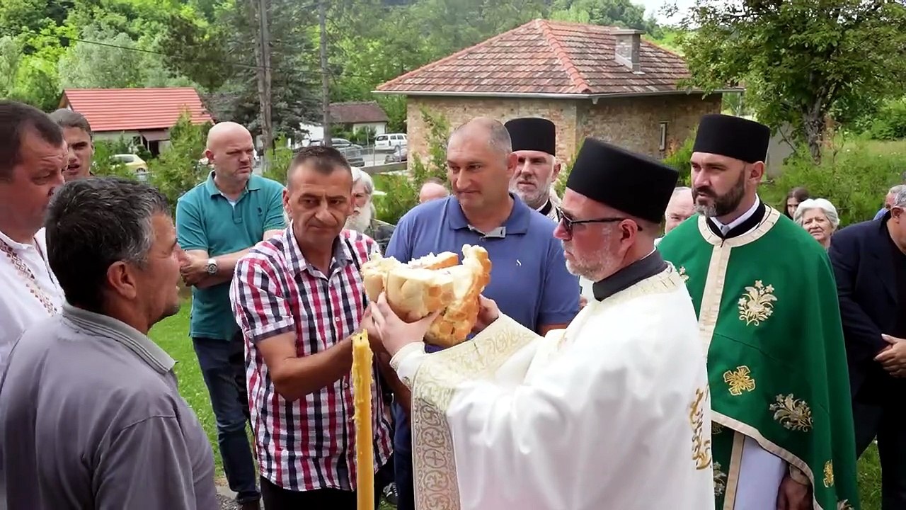 U hramu Svete Trojice u Donjoj Badanji danas je, obeležena hramovna slava