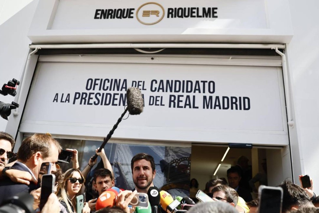 La Tribu debate sobre Enrique Riquelme