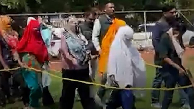 Ahmedabad: क्राइम ब्रांच ऑपरेशन में बड़ा खुलासा, 131 Illegal Bangladeshi पकड़े गए