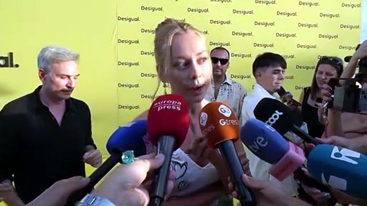 Ester Expósito, en el punto de mira: De la Casita de Bad Bunny a su plan con Mbappé en Ibiza