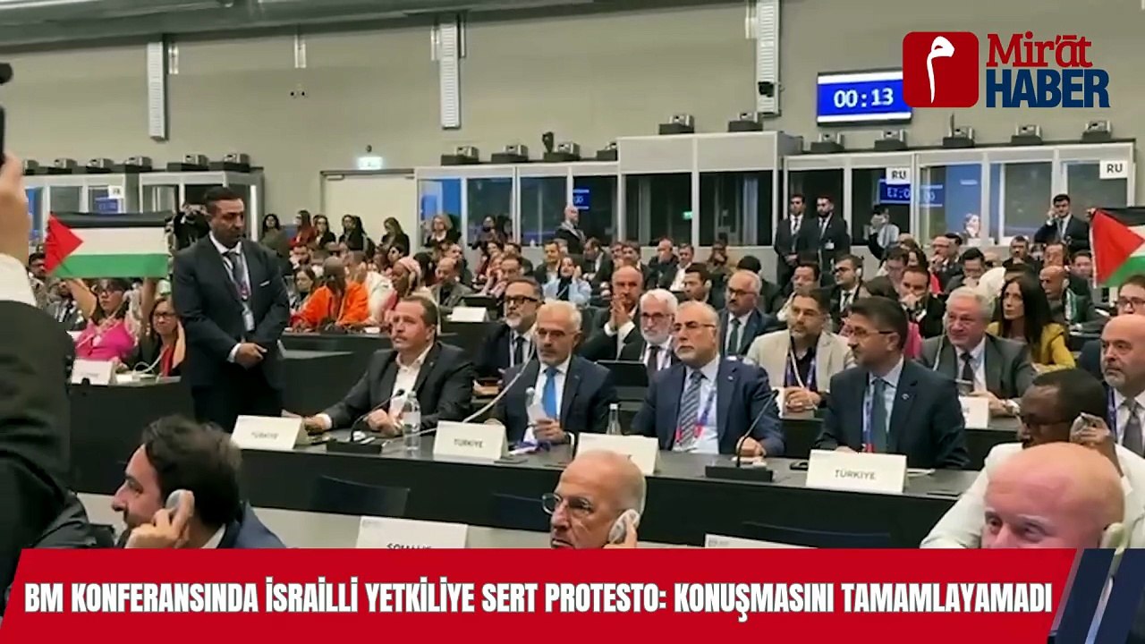 BM Konferansında İsrailli Yetkiliye Sert Protesto Konuşmasını Tamamlayamadı (1)